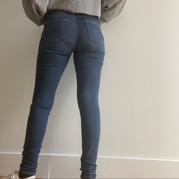 PAIGE  HOXTON ULTRA SKINNY HIGH RISE BLUE JEANS - 25 - Picture 3 of 16